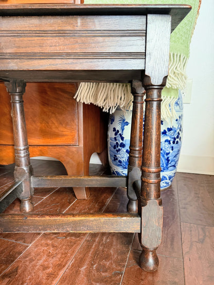 English Joint Oak Stool With Lift-Top